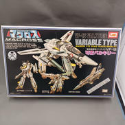 1/72 VF-1S 可変バルキリー|IMAI