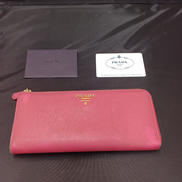 L字ファスナー長財布|PRADA