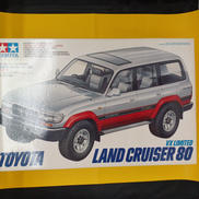 1/24 トヨタ ランドクルーザー 80 VX リミテッド|プラモデル