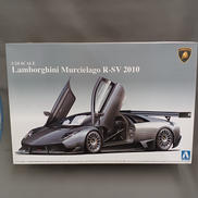 プラモデル 1/24 ランボルギーニ ムルシエラゴ|青島文化教材社