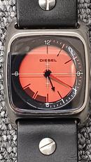 クォーツ・アナログ腕時計|DIESEL