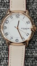 クォーツ・アナログ腕時計|COACH