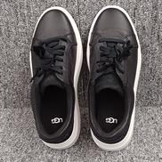 スニーカー|UGG