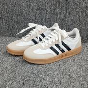スニーカー 23.5CM|ADIDAS