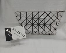 クラッチバッグ|BAOBAO ISSEY MIYAKE