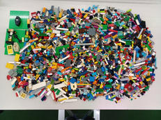 LEGO|LEGO