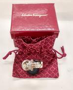 スカーフリング|salvatore ferragamo