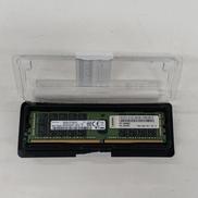 サーバー用メモリPC4-2400T 16GB 1枚|SAMSUNG