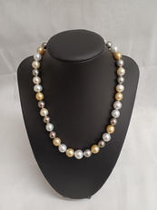 パールネックレス|TSUTSUMI