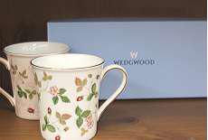ワイルドストロベリーペアマグカップ|WEDG WOOD