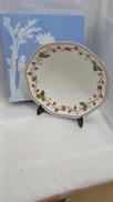ワイルドストロベリー皿23CM|WEDGWOOD
