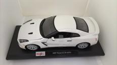 1/18 2009NISSAN GT-R(R35)|MAISTO