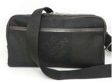 アクロバット　ボディバッグ|LOUIS VUITTON