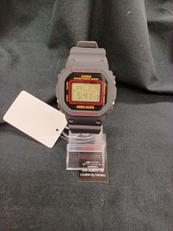 イニエスタモデルG-SHOCK|CASIO