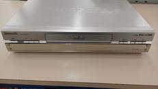 S-VHSビデオデッキ|PANASONIC