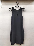 ナイキ　ノースリーブワンピース　黒　タグ付き|NIKE