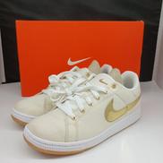 NIKE 24.5 スニーカー|NIKE