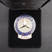 10周年記念エンブレム|メルセデスベンツ