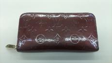 ジッピーウォレット ヴェルニ|LOUIS VUITTON