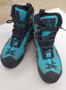 登山靴|SCARPA