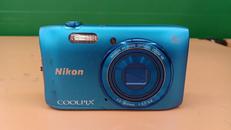 デジタルカメラ|NIKON