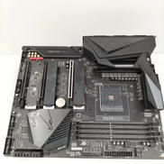 マザーボード|GIGABYTE