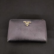 サフィアーノ|PRADA