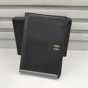 折りたたみ財布|CHANEL