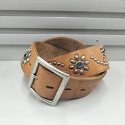 スタッズベルト|HTC