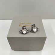 ピアス|Vivienne Westwood