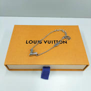 エッセンシャル V ブレスレット|LOUIS VUITTON