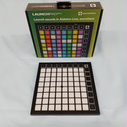 MIDIコントローラー|NOVATION