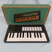 MIDIキーボード|NOVATION