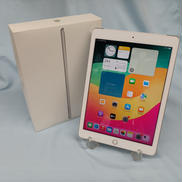 iPad (第6世代/128GB)|APPLE / AU