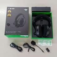 ワイヤレスANCヘッドセット|RAZER