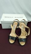 ストラップサンダル|MANOLO BLAHNIK