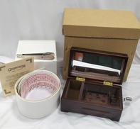 手回しオルゴール|SANKYO