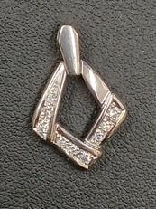 ペンダントトップ|Pt900