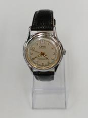 自動巻き腕時計|ORIS