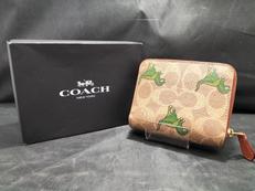 二つ折り財布|COACH