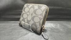 二つ折り財布|COACH