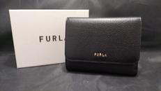 三つ折り財布|FURLA