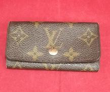 ミュルティクレ4|LOUIS VUITTON