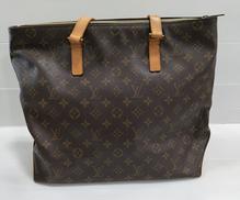 カバ・ピアノ|LOUIS VUITTON