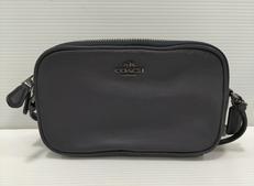 ロゴショルダーバッグ|COACH
