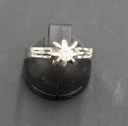 ダイヤリング(カラット数不明)|PT900