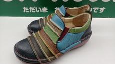 スニーカー|ESTACION