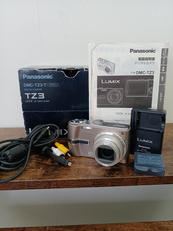 Panasonic　DMC-TZ3　デジタルカメラ|PANASONIC