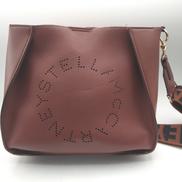 ロゴスクエア ボディバッグ|STELLA MCCARTNEY