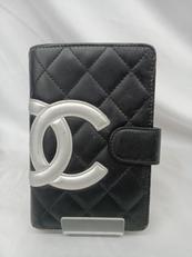 2つ折り財布|CHANEL